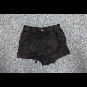 Small Black Women’s Mom Shorts